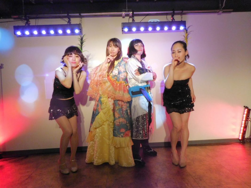 六本木ＭＩＭＩＣ