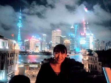 上海出張マジック　最後の晩餐　お笑い女性マジシャン