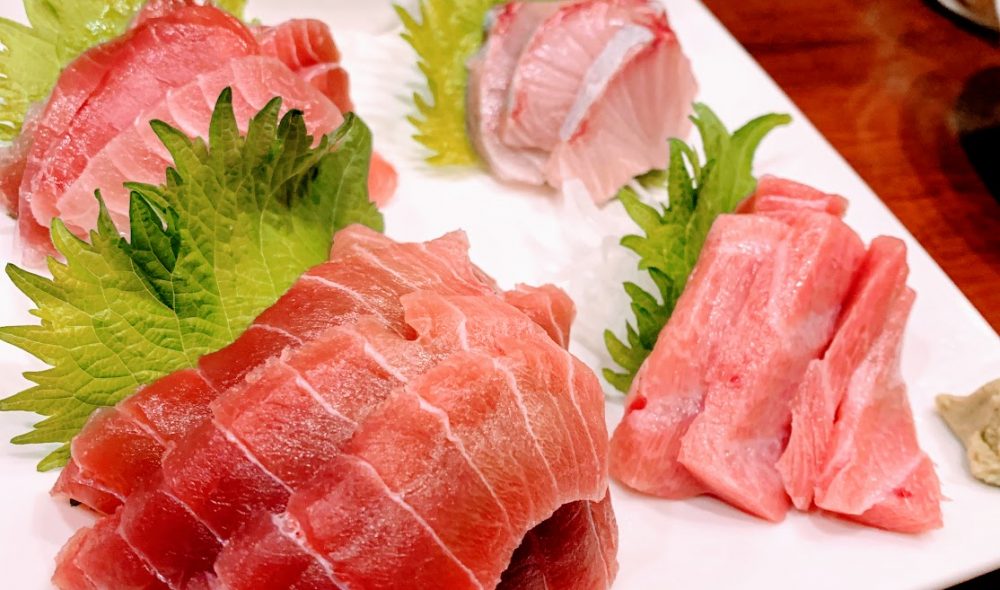 沼袋・想い出マグロさんの日本酒祭りで新年を祝う