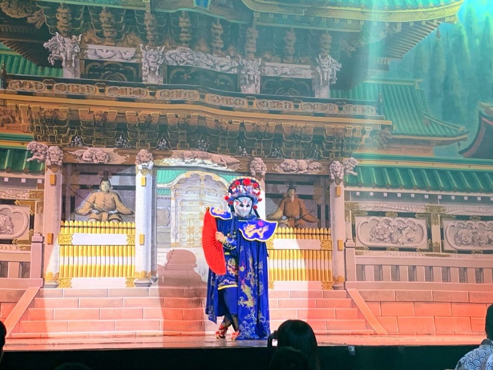 伊東サンハトヤ様へ変面ショー観覧＆ディナービュフェ