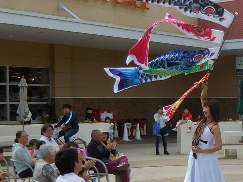 川越ショッピングセンター　ゴールデンウィークイベントでマジック