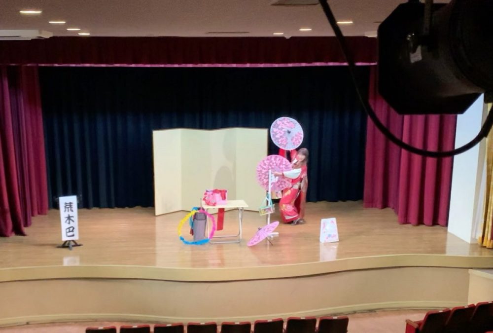 浅草東洋館様　ボーイズバラエティ協会の定席でマジック