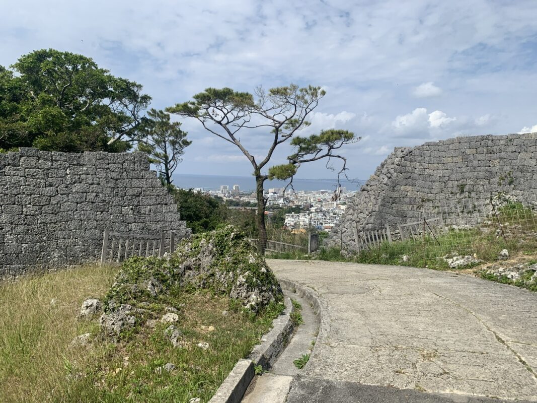 マジシャン 沖縄旅③　浦添グスク