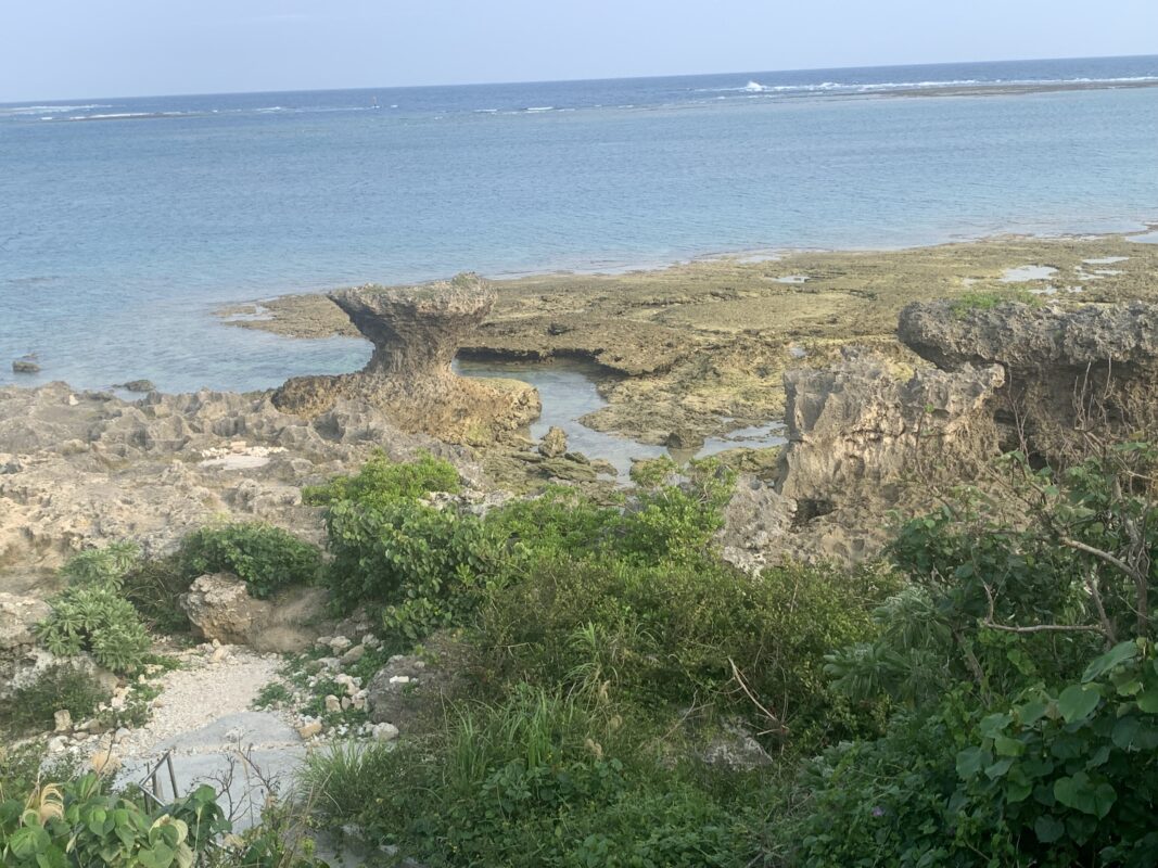 マジシャン 沖縄旅 ㉑　奥武島「竜宮神」