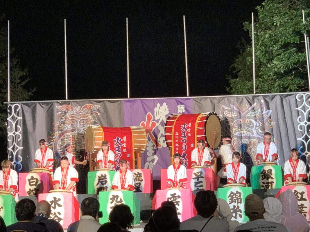 北海道層雲峡　渓谷火まつり