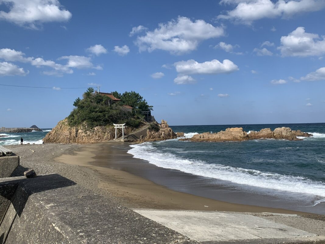 マジシャン島根旅　益田市・衣毘須神社