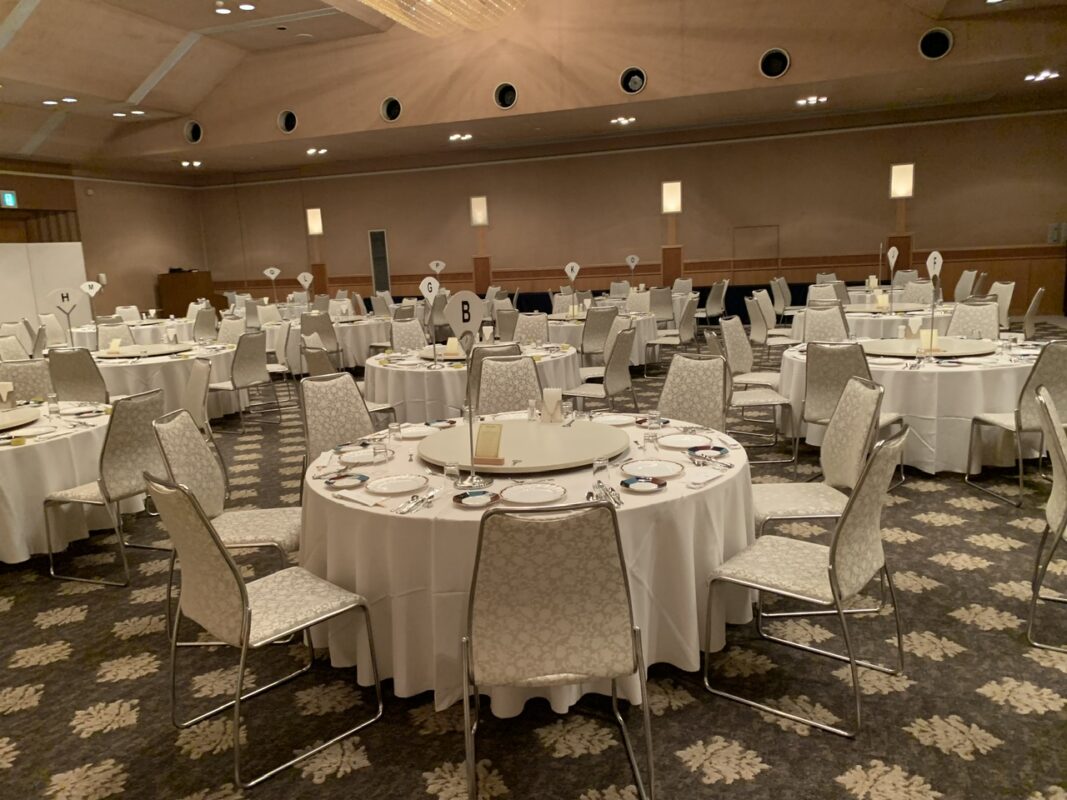 長野県松本市　企業様の忘年会パーティー余興でマジック