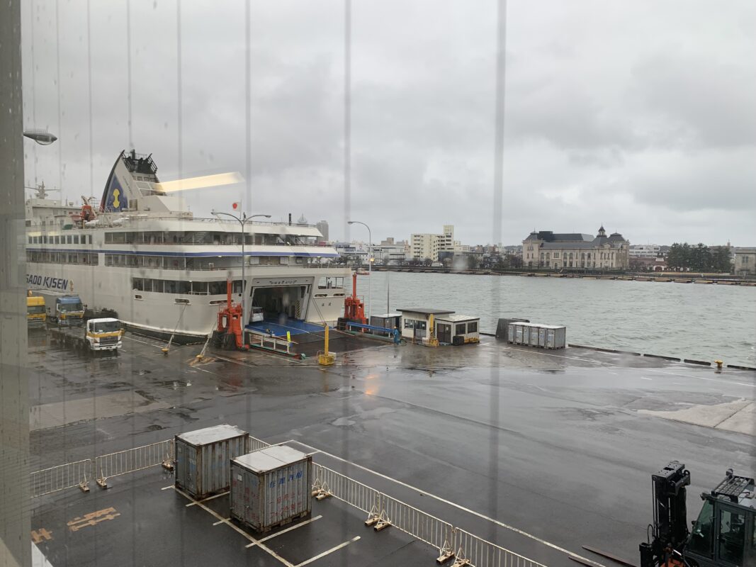 マジシャン新潟旅　新潟市・新潟港から佐渡島へ