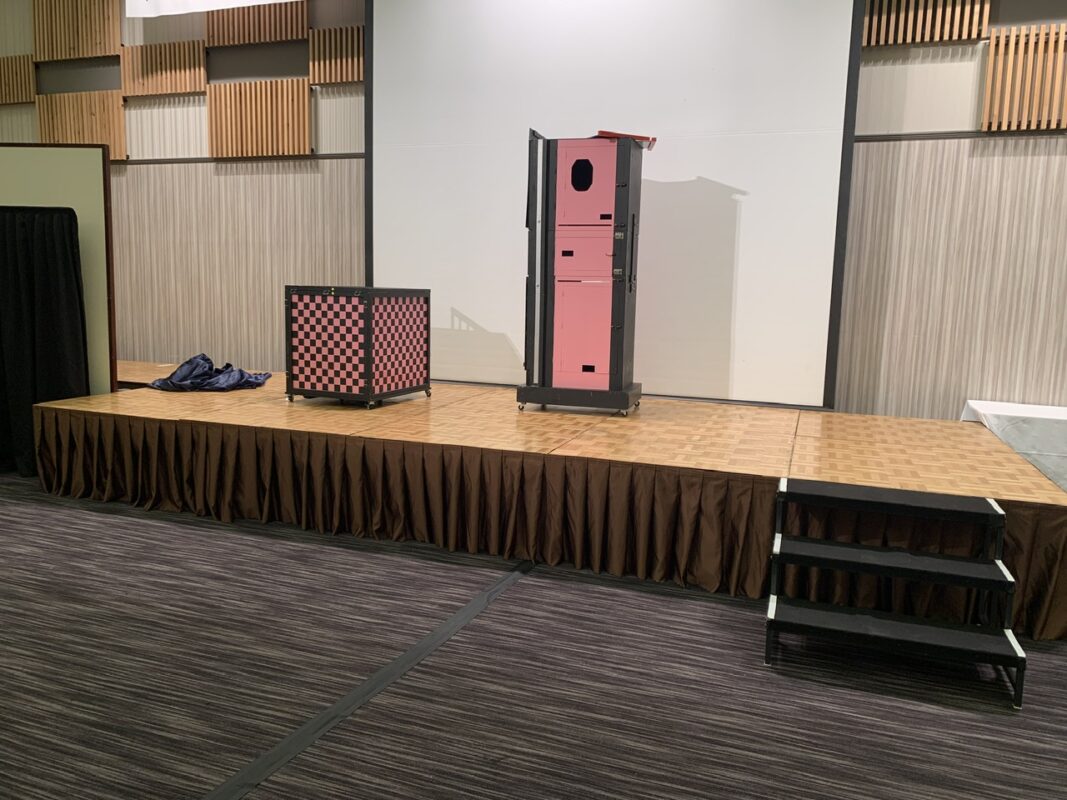 佐賀県佐賀市　公益社団法人様の懇親会パーティ余興でイリュージョン