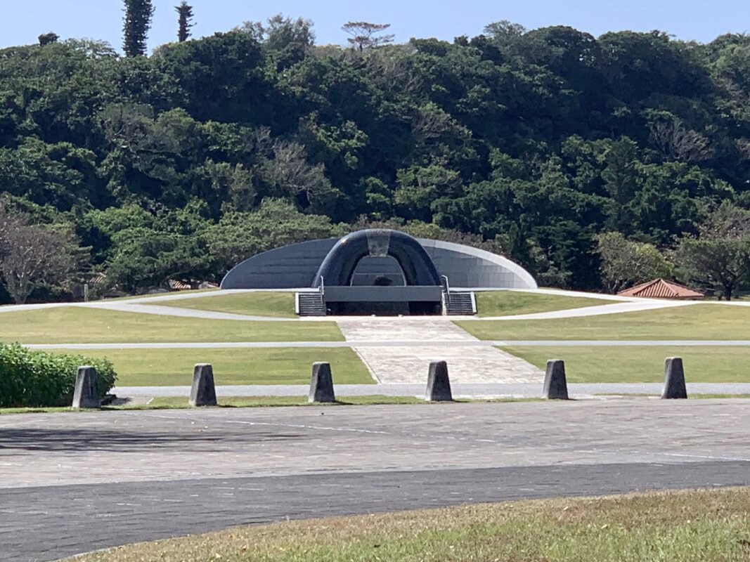 沖縄県営平和祈念公園